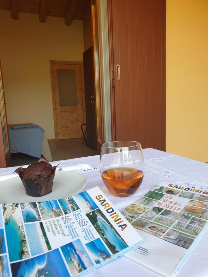 Agriturismo Corte Degli Ulivi Capoterra Dış mekan fotoğraf